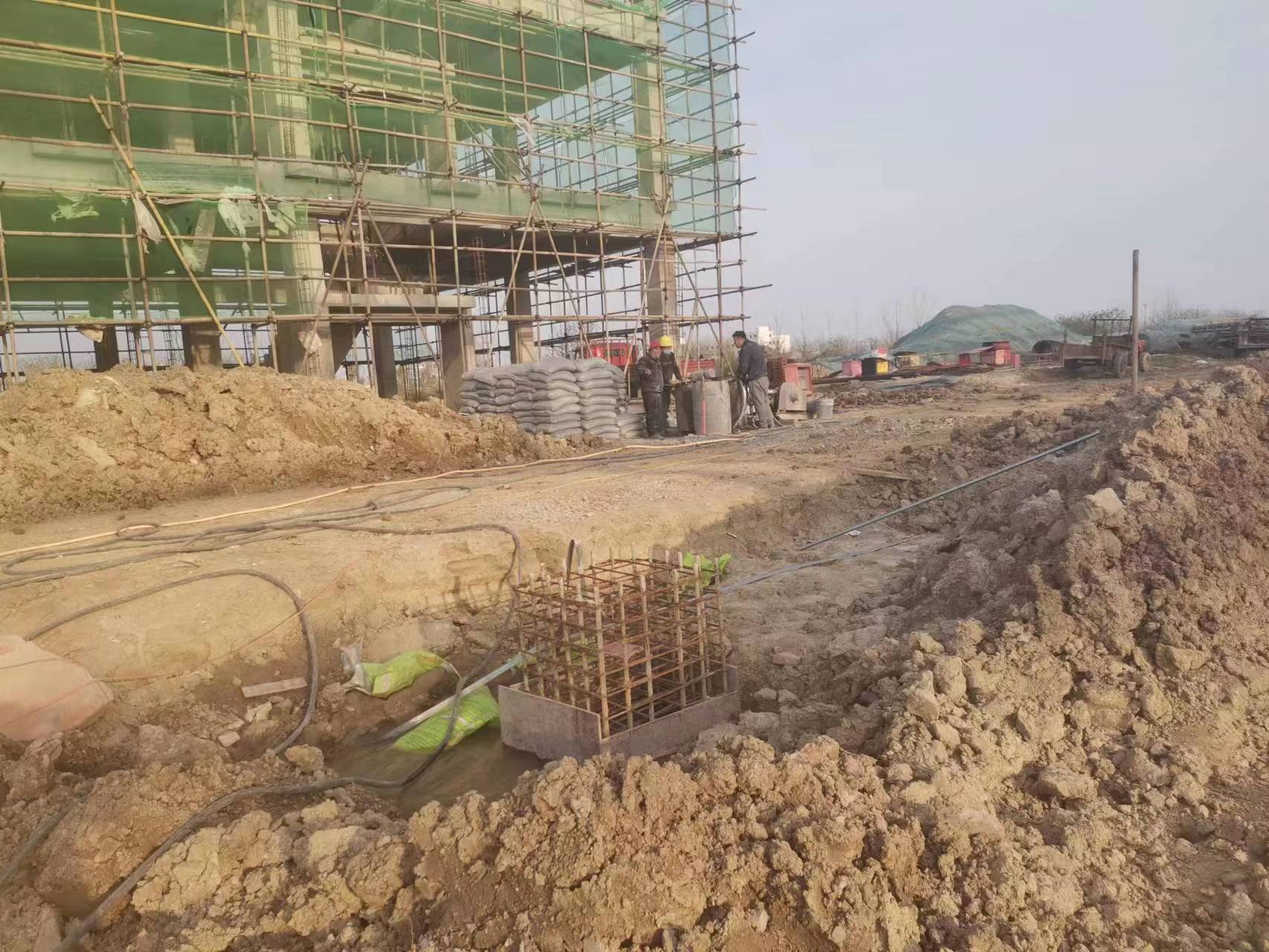 阳西当桥梁出现裂缝的时候应该及时加固修补